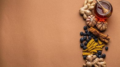 تقوية المناعة طبيعيًا: عادات غذائية تحميك من الأمراض وتعزز صحتك على المدى الطويل تقوية المناعة طبيعيًا: عادات غذائية تحميك من الأمراض وتعزز صحتك على المدى الطويل